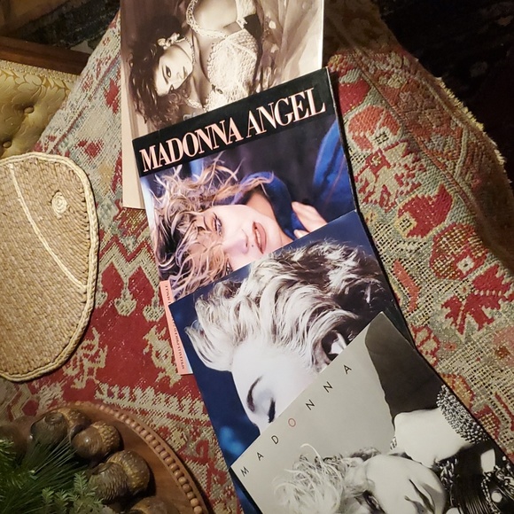 "4"Collection of Madonna Albums - Picture 10 of 11